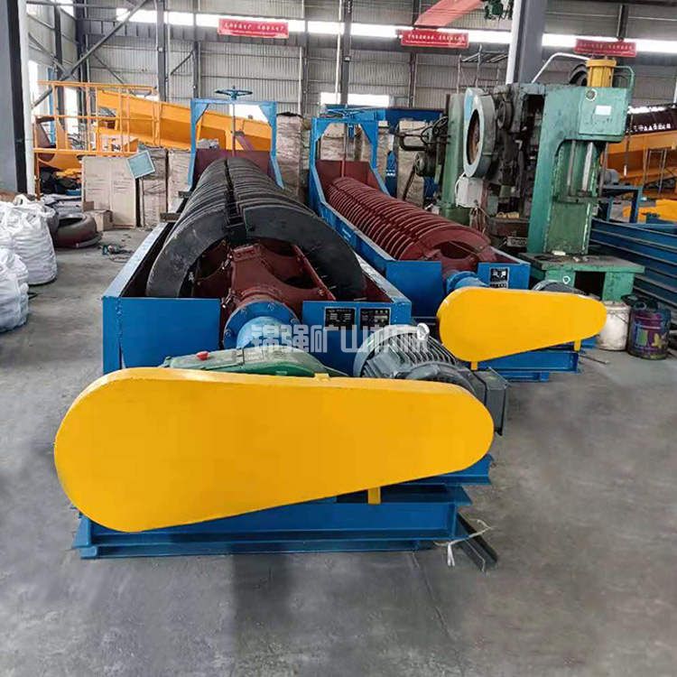 槽式洗礦機(jī)(圖2) 槽式洗礦機(jī)(圖2)