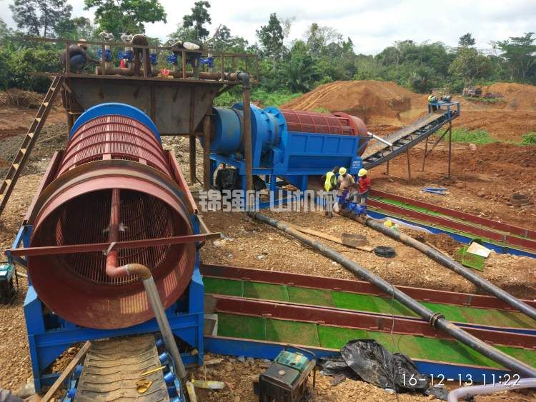 滾筒篩分機(jī)(圖3) 滾筒篩分機(jī)(圖3)