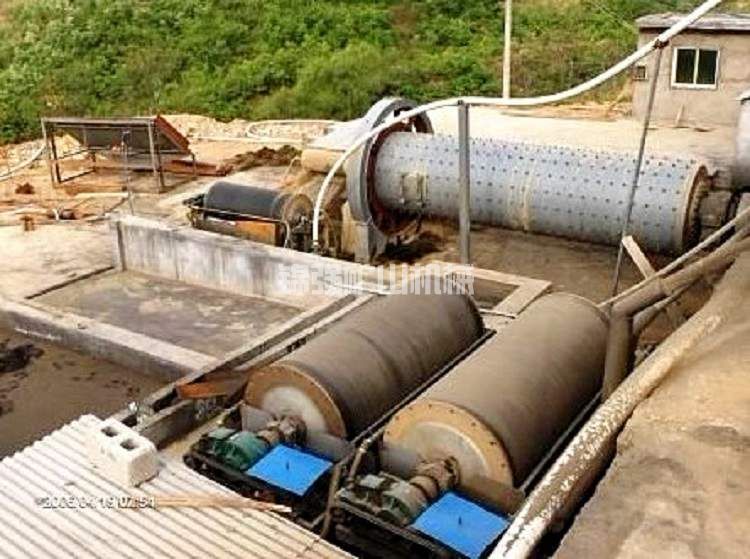 鐵礦磁選機(圖3) 鐵礦磁選機(圖3)